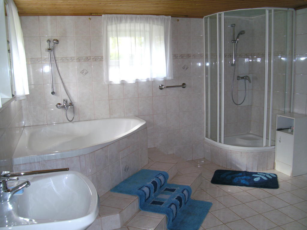 Ferienhaus Wohleser Мариахоф Номер фото